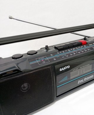 Radio Cassette Sanyo Años 80