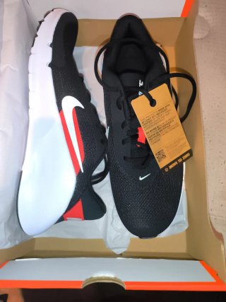 Zapatillas Nike Hombre Negras y Rojas