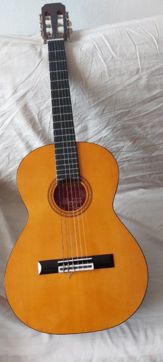 Guitarra Española Romanza modelo Carmen
