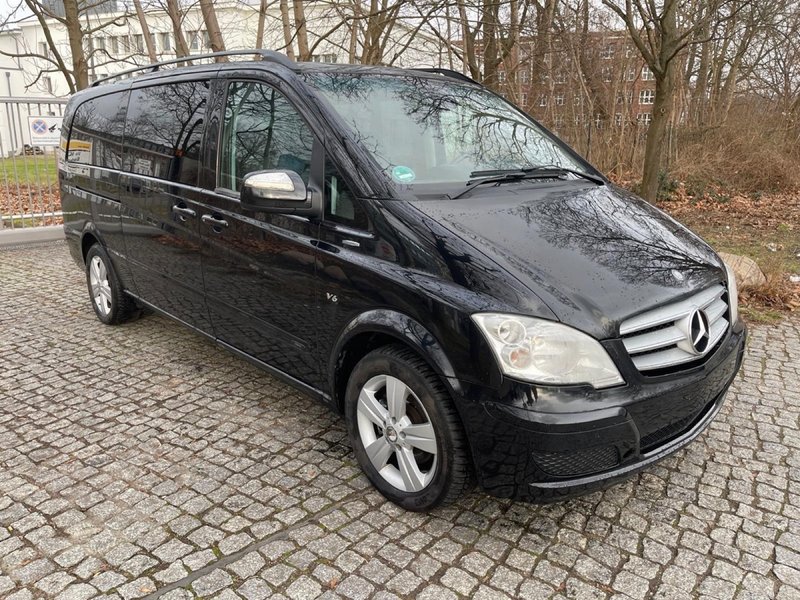 Mercedes-Benz Viano 2011 - foto 1