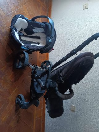 Cochecito y Silla de Coche Bebé