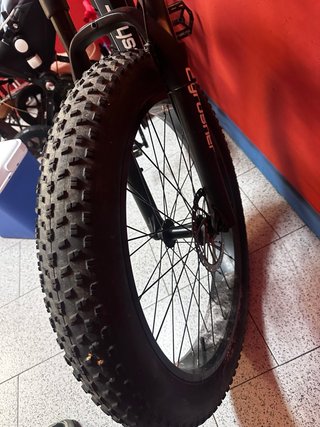 Bicicleta Eléctrica Cyrusher FX800
