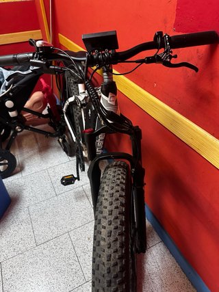 Bicicleta Eléctrica Cyrusher FX800