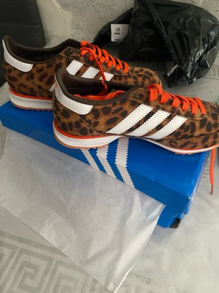 Adidas Zapatillas Deportivas Marrones y Naranjas