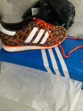 Adidas Zapatillas Deportivas Marrones y Naranjas