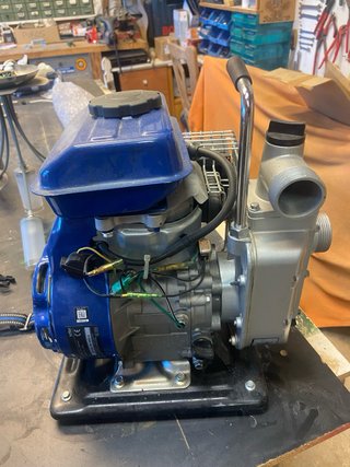 Bomba de agua motorizada