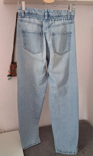 Pantalón vaquero largo