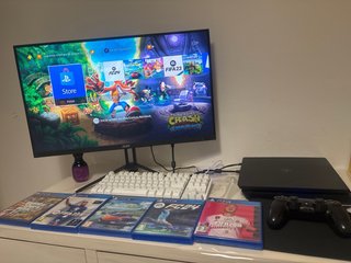 PS4 (PlayStation 4) Nera