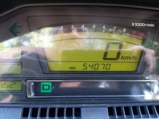 Suzuki Burgman 650 Executive grafito metalizado