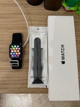 Apple Watch SE Negro/Plata 2024