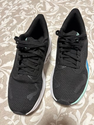 Zapatilla Puma Negra y Azul