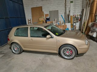 Volkswagen Golf 2001