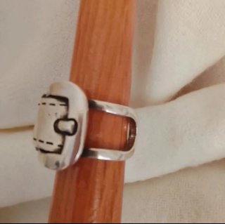Anillo Diseño Hebilla Cinturón Plata