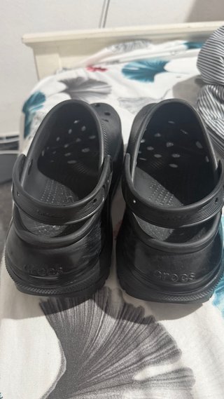 Chanclas Crocs Negras
