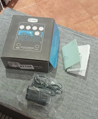 Electro-Harmonix Bass Mono Synth Pedal