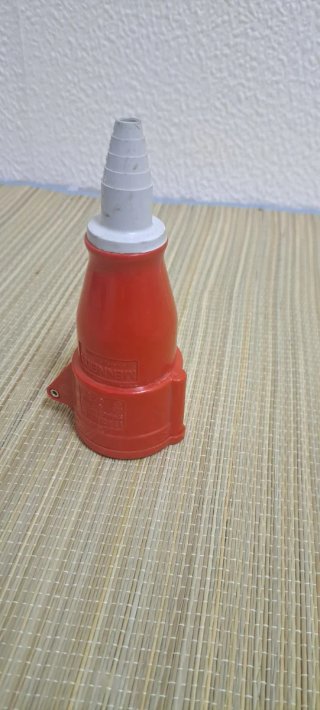 Enchufe CEE Trifásico Mennekes