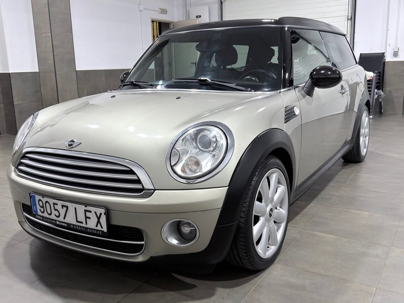 MINI Clubman 2010 - foto 1