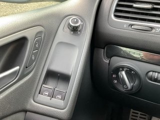 Volkswagen Golf GTI VI