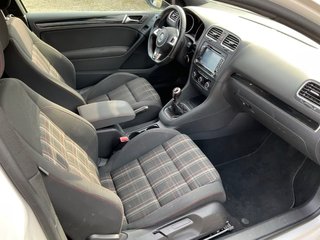 Volkswagen Golf GTI VI
