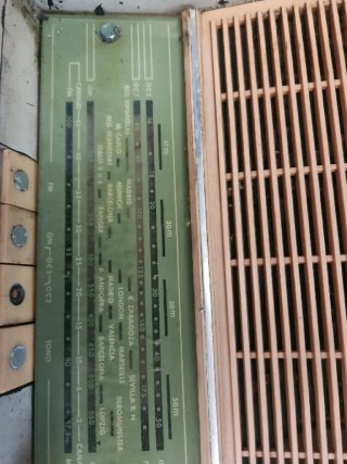 Radio Antigua Philips B3E15A