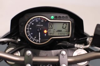 SUZUKI GSR 750 2016