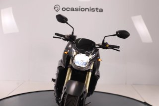 SUZUKI GSR 750 2016