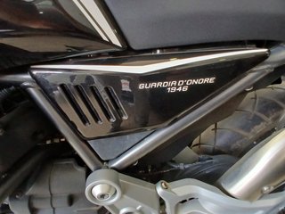 Moto Guzzi V 85 GUARDIA D´ONORE