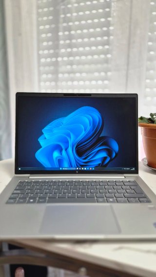 HP EliteBook 640 G11 14 U5-125U 16GB 512GB
