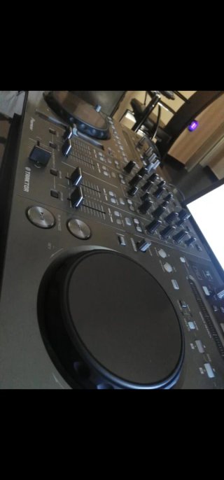 Controlador DJ Pioneer DDJ-T1