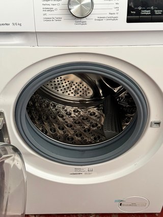 LAVADORA SECADORA HISENSE DE 9KG LAVADO 6KG SECADO