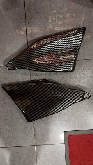 Tapas laterales Yamaha MT-09 Carbono