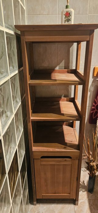 Mueble de baño con espejo de madera