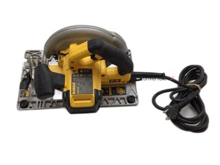 sierra circular dewalt dwe576
