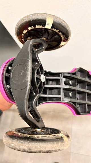 Patinete infantil BERG 3 ruedas rosa