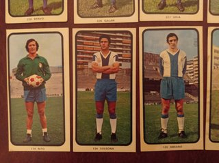 Lote 12 cromos fútbol Ed. Ruiz Romero 73-74