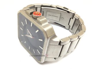 reloj pulsera caballero nixon platform jump