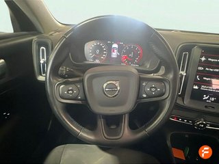 Volvo XC40 1.5 T2 Momentum Core Auto