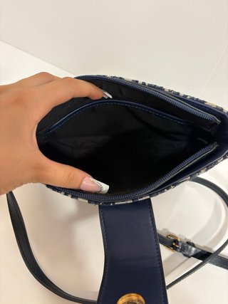 Bolso Azul y Beige