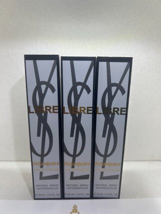 Confezione da tre profumi da viaggio