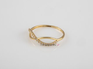 anillo oro 18k con piedra con circonita