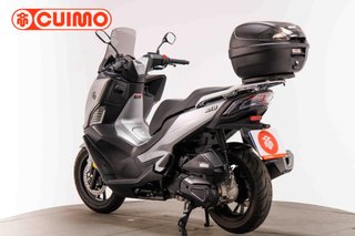 VOGE SR1