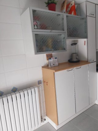 Cocina Completa Plata y Blanca