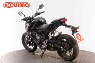 HONDA CB 125 R