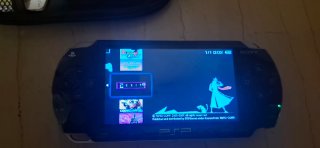 PSP 1004 + 7 Giochi Fisici + 16 digitali + 32GB