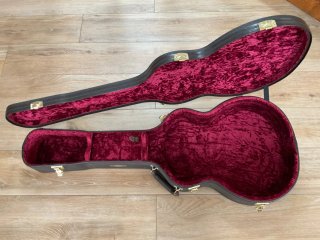 Guitarra Martin D-200 Deluxe con estuche