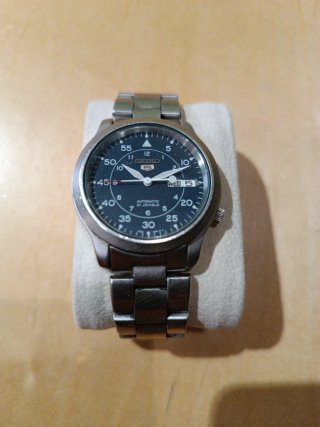 Reloj SEIKO 5