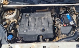Puerta delantera derecha peugeot partner 117583