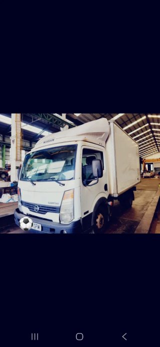 Nissan Cabstar 2009