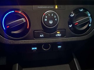Hyundai i10 1.0 MPI 63CV Essence Connect