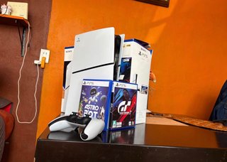 PlayStation 5 Slim Digital 1TB Bianca